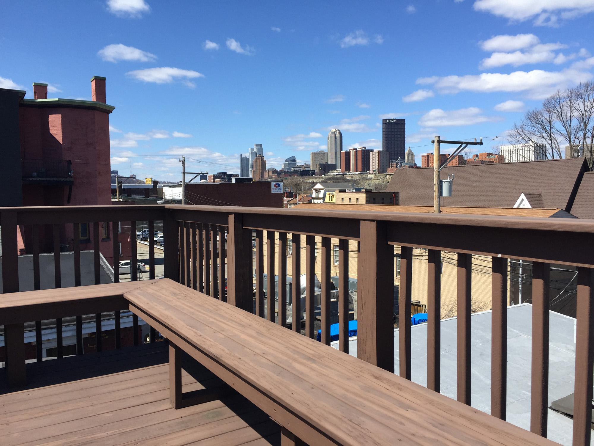 1815 E Carson Deck